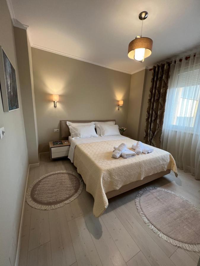Grand New Bazaar Apartment Tirana Exterior photo
