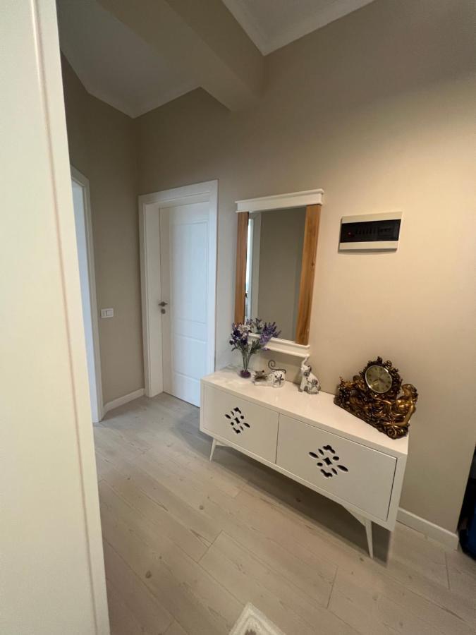 Grand New Bazaar Apartment Tirana Exterior photo
